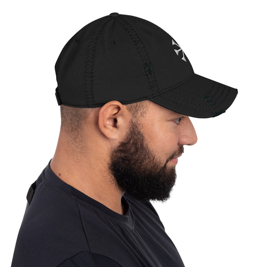Stylische schwarze Cap von der Seite mit yezidischen Zeichen - yezidische Kultur