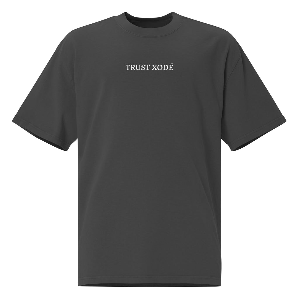 schwarzes verwaschenes T-Shirt mit TRUST XODE Schriftzug